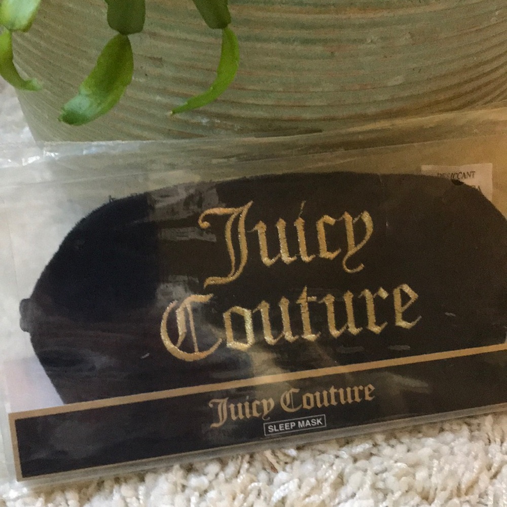 COPY - Juicy Couture Sleep Mask